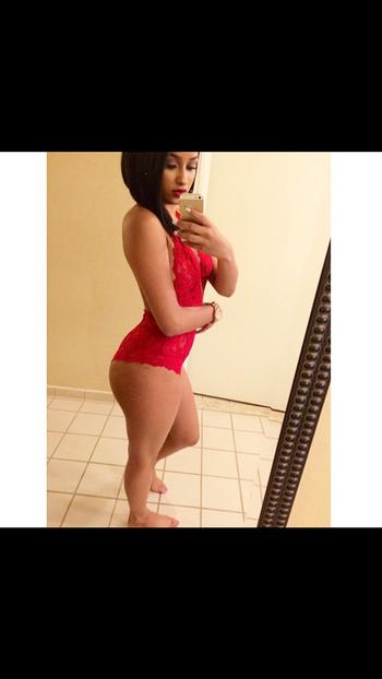 , 22 Latino/Hispanic female escort, Palm Springs