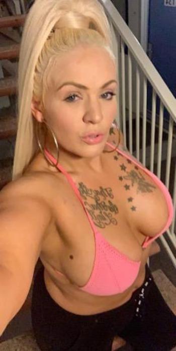 Tyla Tiell, 27  female escort, Palm Springs