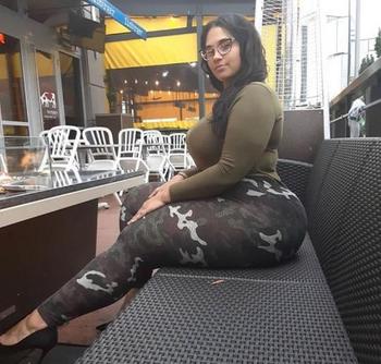 Bianca, 25  female escort, Palm Springs