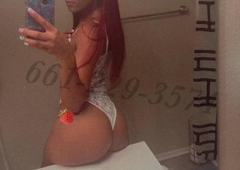 Lovely, 24  female escort, Palm Springs