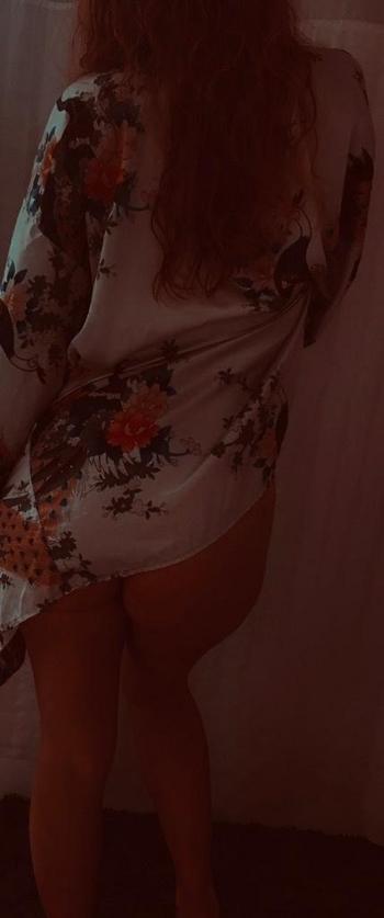 Red Cherry, 29  female escort, Palm Springs