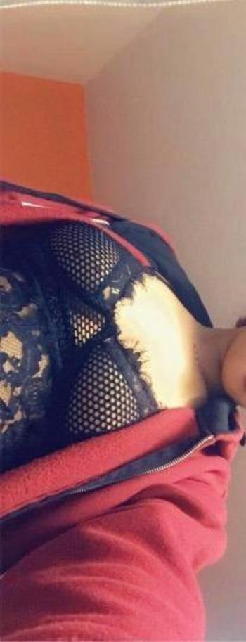 9093404400, female escort, Palm Springs
