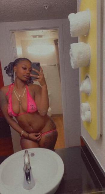 7473060102, female escort, Palm Springs