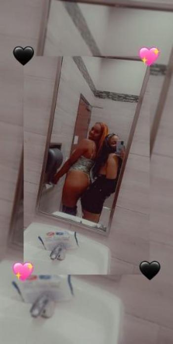 7604215085, female escort, Palm Springs