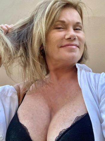 9493203817, female escort, Palm Springs